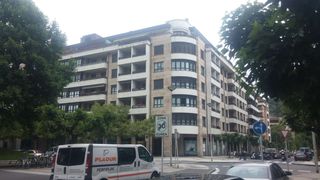 Miete Autoparkplatz  Antonio gaztañeta kalea. Benta berri. se alquila garaje cerrado