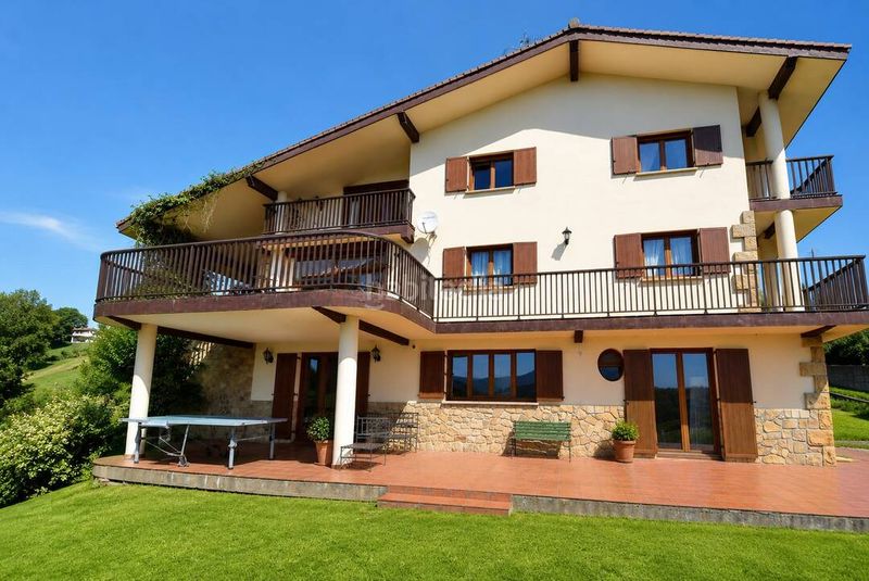 Foto 409989cd-52a8-496e-8933-6ef22f7614d1. Casa amb calefacció a Añorga - Zubieta - Atotxa Erreka Donostia - San Sebastián