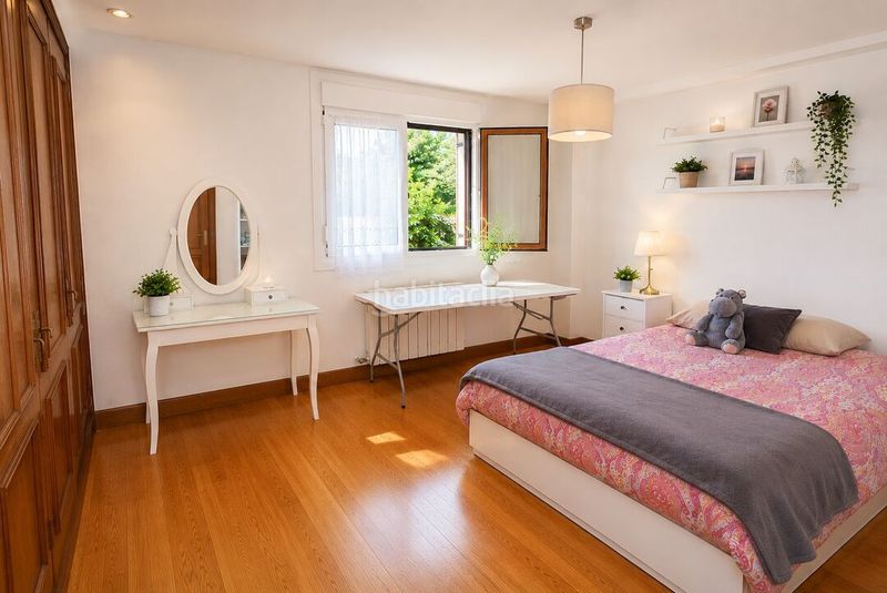 Foto c541fb8d-ce6c-43df-8ed9-bce0112dde99. Casa amb calefacció a Añorga - Zubieta - Atotxa Erreka Donostia - San Sebastián