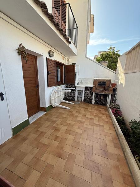 Foto a7ff9f8c-6e01-4e40-9f4f-cebb6a89e167. Casa a schiera in Corinto-Almardà Sagunt