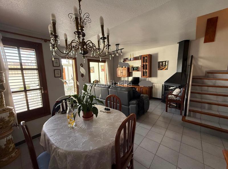 Foto f66b93e0-e3f6-4863-b35e-40daab2be45b. Casa a schiera in Corinto-Almardà Sagunt