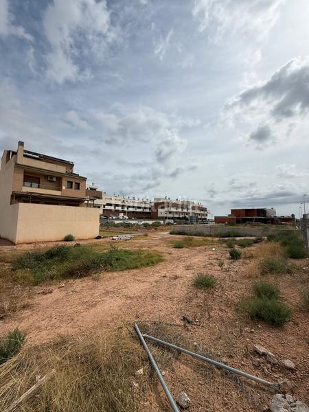 Foto f2368c50-185a-4c1c-9aa2-7158582cd5a0. Terreny residencial a Nuevo Centro Sagunt