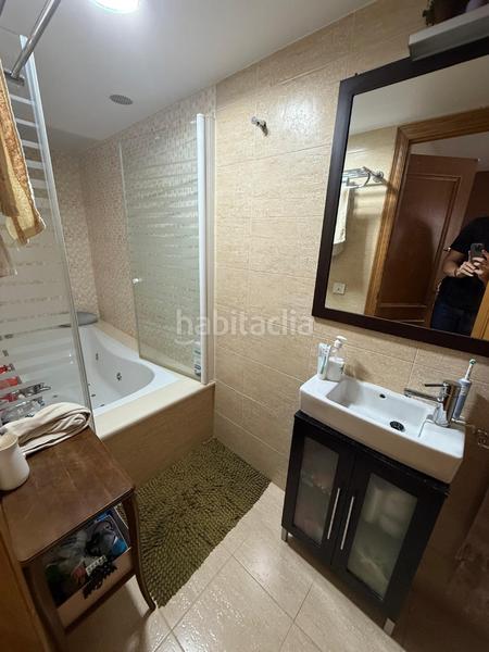 Foto e8a59757-27bd-449c-a01e-4a9259f94ff0. Casa adossada a Almenara