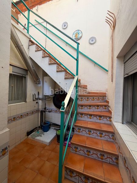 Foto 03521d78-f573-4b33-8438-dd815ad24a03. Casa a Avenida de Abril-9 de Octubre Sagunt