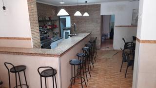 Business premise in Carrer vint-i-dos 16. Local venta esta como bar en bona vista