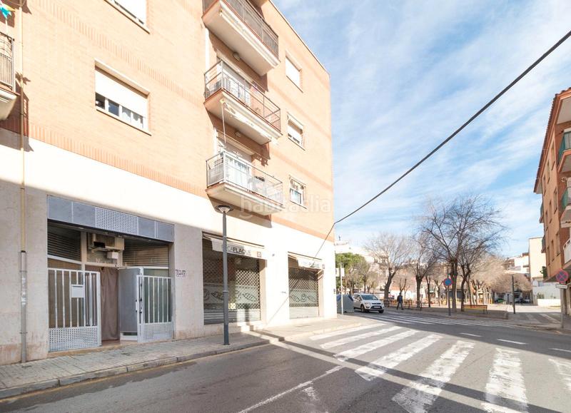 Foto 3252da6e-c027-48ba-950c-ebce0a741af4. Local comercial en carrer quinze 27 local ideal para cualquier negocio en Tarragona