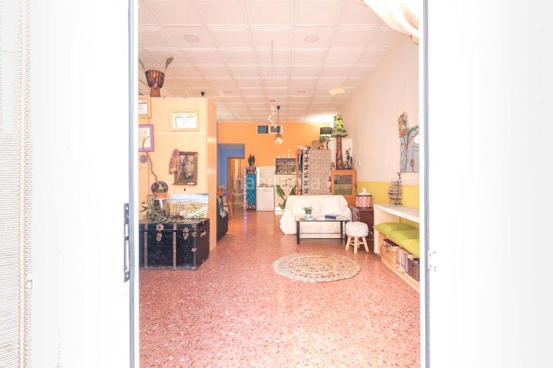 Foto 51a103ac-53c6-4562-addf-051fb77562d3. Local comercial en carrer quinze 27 local ideal para cualquier negocio en Tarragona