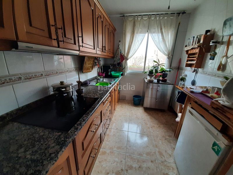 Foto abbc7867-b202-462f-8e43-053b6c47414f. Casa aparellada amb xemeneia calefacció aparcament piscina a Tàrrega
