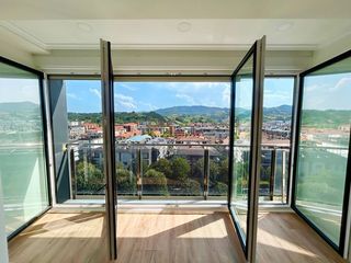 Estudio  Nafarro kalea. Precioso estudio en la torre euromar, a un minuto de la playa, c