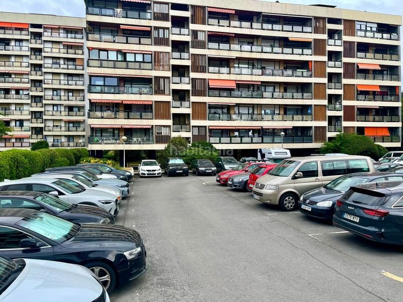 Foto 8ac73488-5697-4757-8506-8093a0a3b6d6. Estudi amb piscina a Zarautz