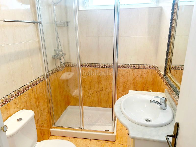 Foto a0685495-eb06-49e6-a328-36f99b9828e7. Estudi amb piscina a Zarautz