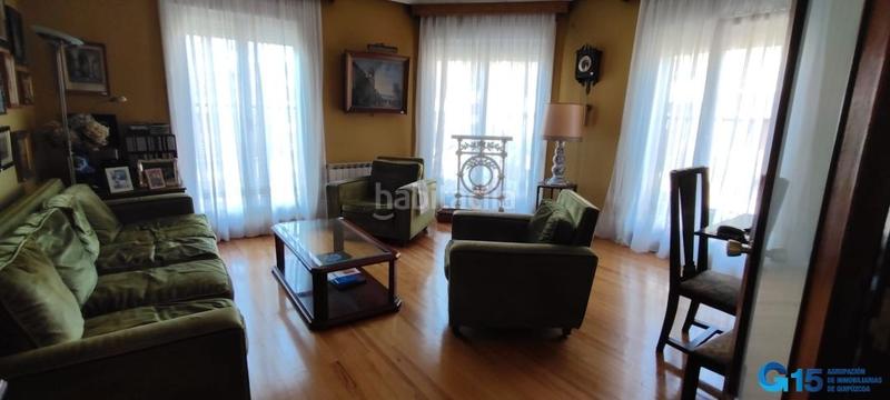 Foto 7edea60d-114a-4b61-8891-f7fa66c5d6bc. Piso amplia vivienda divisible en el centro de Gros en Donostia - San Sebastián