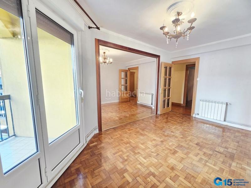 Foto 320baf76-e7ea-40a9-b3a1-5ea82796ffa1. Flat with heating in Iztieta - Olibet Errenteria