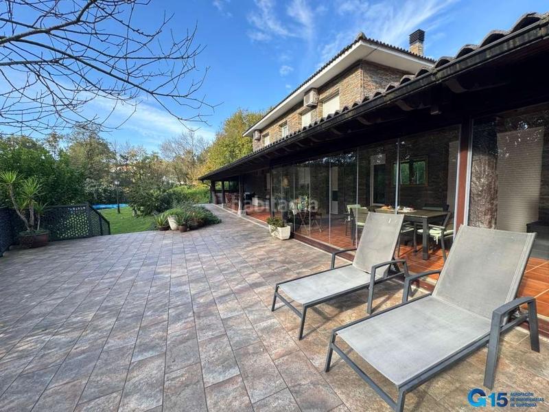 Foto e1c0a6dd-3119-478c-ac1c-9bf9ec7b2859. Casa amb calefacció aparcament piscina a Jaizubia - Urdanibia - Puiana Irun