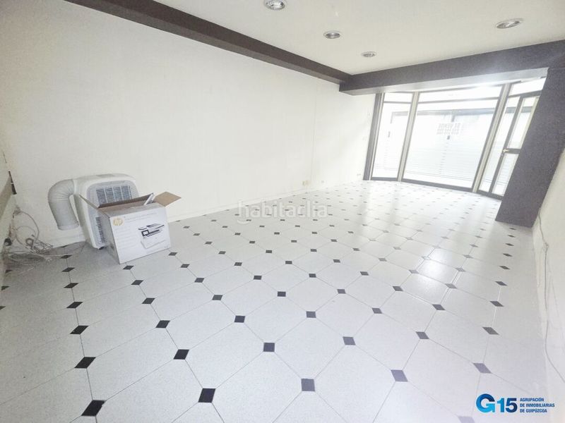 Foto 6e32e52d-7d11-4def-b76a-1583256cb275. Rent business premise in Centro Errenteria