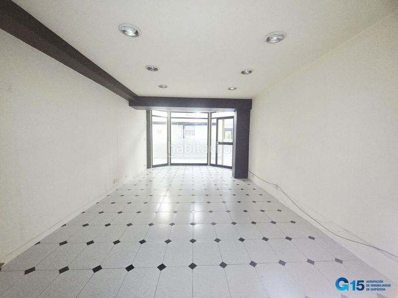 Foto c7c81b46-1bc2-442a-814c-daf27e8f3b15. Rent business premise in Centro Errenteria