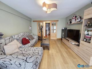 Etagenwohnung  Pasaia kalea. Piso de tres dormitorios y ascensor