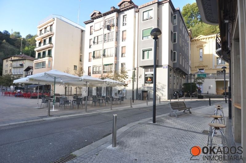 Foto 0bafd932-896e-4ef3-90a6-2a58d959271c. Local comercial en herriko plaza 11 en Pasaia