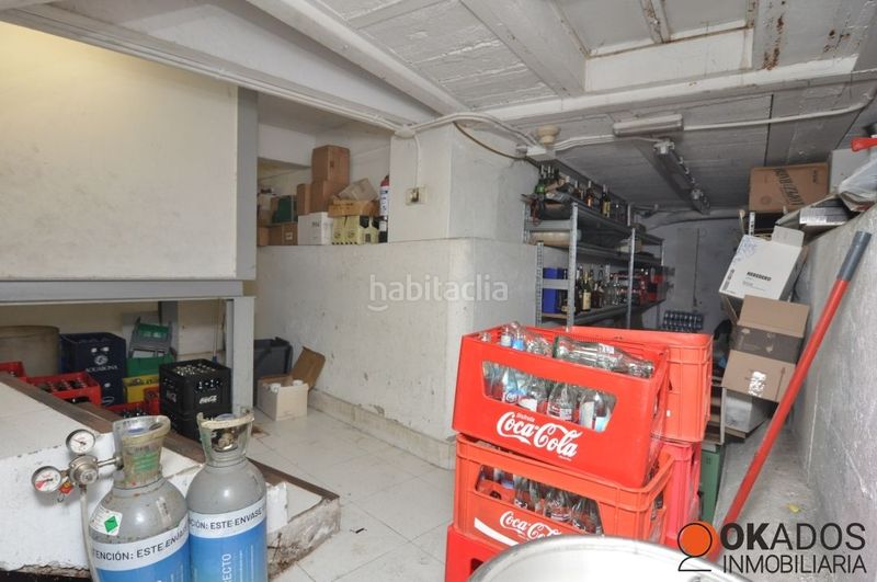 Foto 0cc9a2c0-a0ea-40a6-ab23-e2a55b959f96. Local comercial en herriko plaza 11 en Pasaia