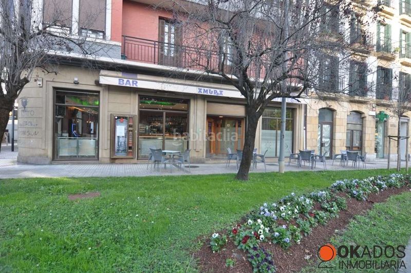 Foto 30b743cc-04b7-4eea-8955-85302047da91. Local comercial en herriko plaza 11 en Pasaia
