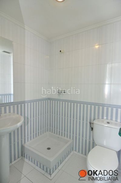 Foto 899abdf1-6309-43b0-9c27-a9a2f444eebd. Local comercial en herriko plaza 11 en Pasaia