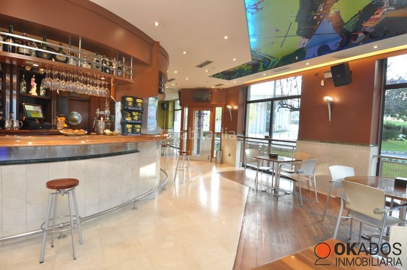 Foto a644d02c-9871-4c63-8434-db10e45fd606. Local comercial en herriko plaza 11 en Pasaia