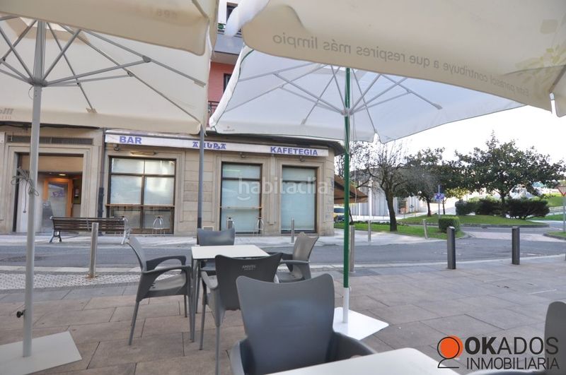 Foto eb72725f-14d4-417f-8627-eab87e345e49. Local comercial en herriko plaza 11 en Pasaia