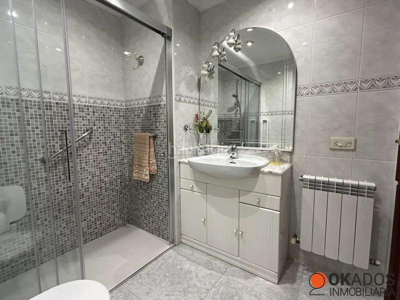 Foto b5448bcf-1249-4160-8d51-4b9306e9c859. Etagenwohnung in del cedro plaza 11 in Bidebieta Donostia - San Sebastián