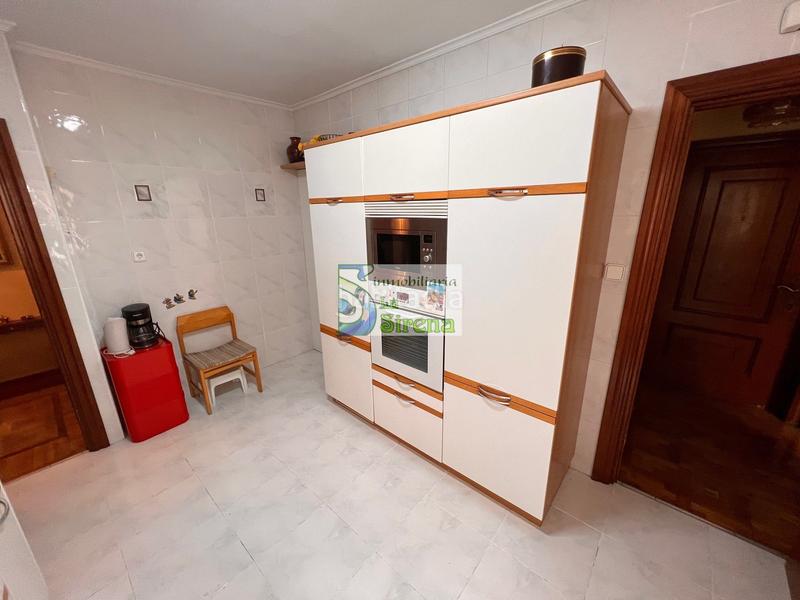 Foto 81aa1d45-44f1-4ea5-b340-79bbaa94eaee. Appartement dans calle república argentina 3 dans Centro Castro - Urdiales