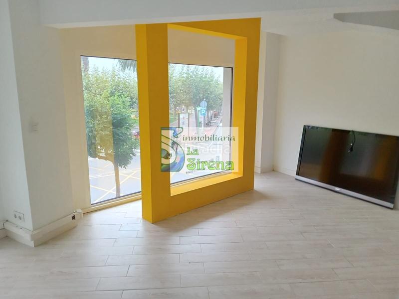 Foto 5e5582fd-7682-4cbf-8836-dd87ef603297. Alquiler local comercial en Centro Castro - Urdiales