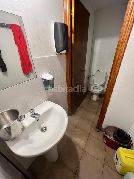 Foto 64cb9676-96b7-4f49-ab5e-92eeea2ed90c. Local comercial en Lasesarre Barakaldo