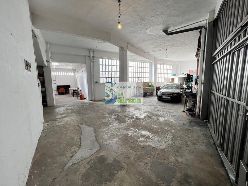 Foto e90c1ad5-3c40-4d17-a7f3-c3c9e60fd9da. Local comercial a Centro Castro - Urdiales