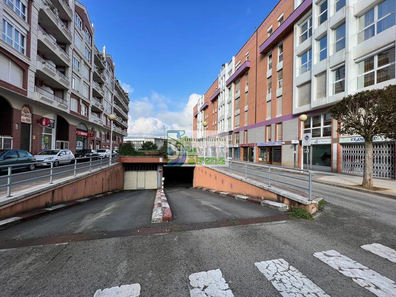 Foto e26a734d-c097-483a-af7b-5dd3c9cd0551. Aparcament cotxe a Cotolino Castro - Urdiales