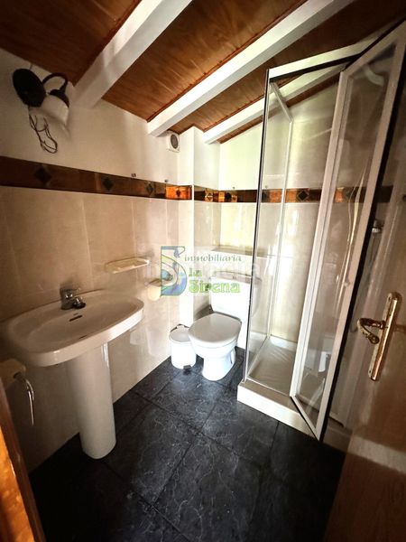 Foto 16b82f0f-4634-45ad-987d-fe8afa4e2b4d. Casa amb calefacció aparcament a Guriezo