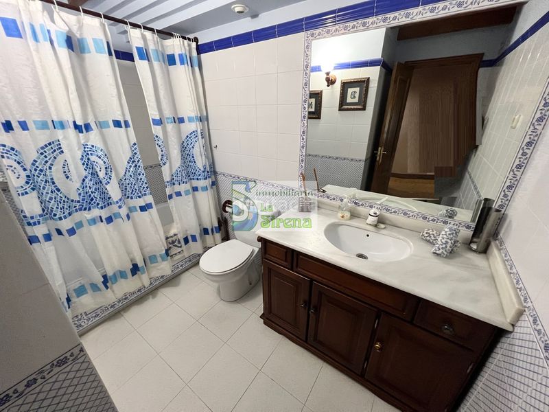 Foto 287ec25d-2314-4aef-a151-ae7ceafd5fa0. Casa amb calefacció aparcament a Guriezo