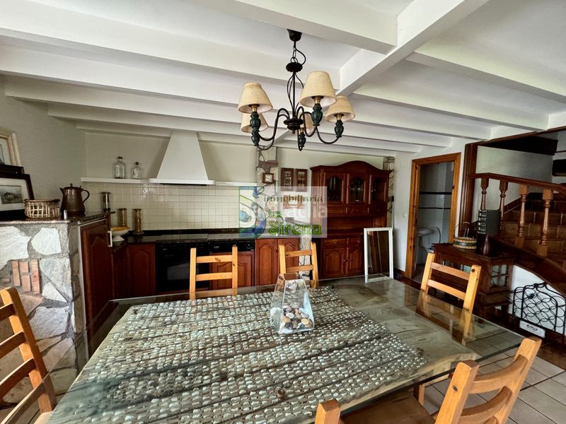 Foto 3b644a2e-c440-4bab-ac0e-03ae4fc63397. Casa amb calefacció aparcament a Guriezo