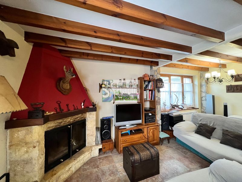 Foto 3ddf2433-d036-4bad-8c8b-132c91e784fc. Casa amb calefacció aparcament a Guriezo