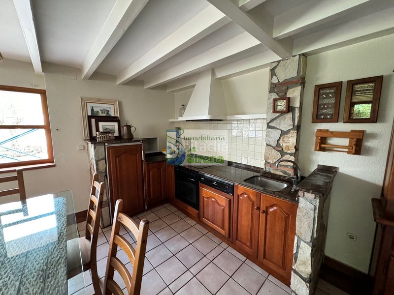 Foto 6b33a589-a363-4531-87f7-b63df7db9b29. Casa amb calefacció aparcament a Guriezo