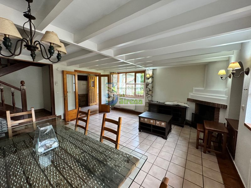 Foto b7d772d2-9ca4-45a8-b6cd-b1de9a766a5d. Casa amb calefacció aparcament a Guriezo