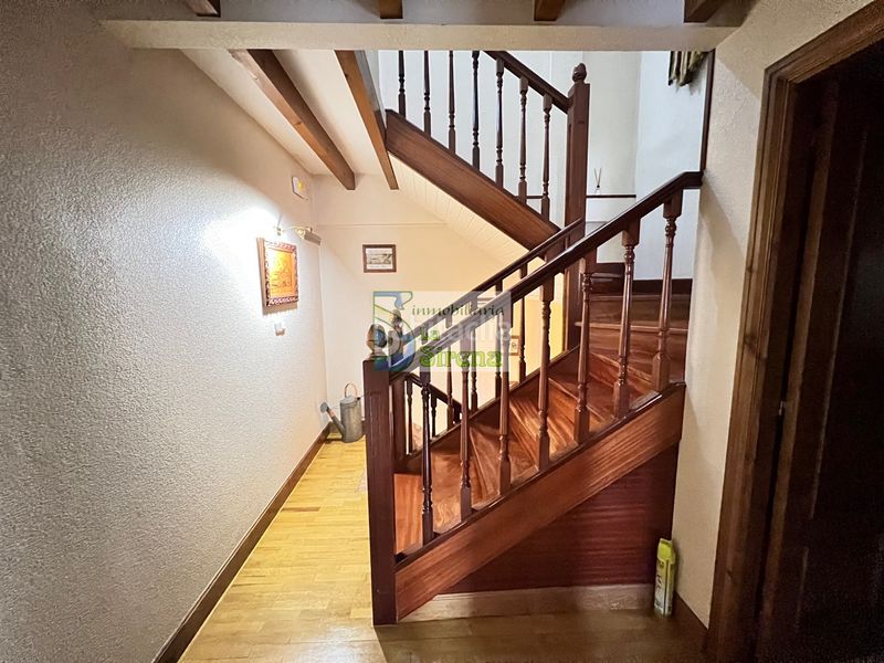 Foto c36d68aa-1f52-4b86-b42b-f8c9ddc822ce. Casa amb calefacció aparcament a Guriezo