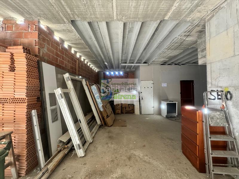 Foto 424e18bb-9065-49d8-a2de-42dfaeec18f9. Local comercial a calle manuel urquijo 2 a Playa Ostende Castro - Urdiales
