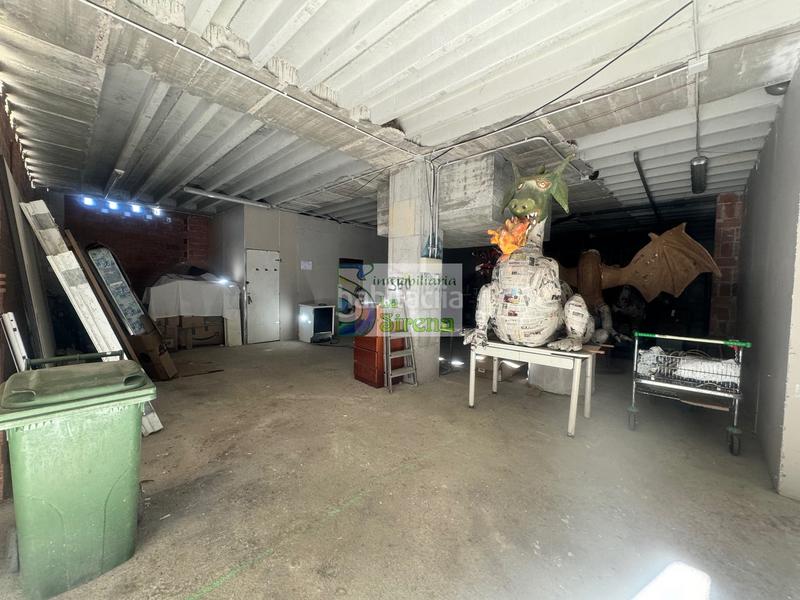 Foto 8736746f-5677-442c-8cd6-d6bb728b78e4. Local comercial a calle manuel urquijo 2 a Playa Ostende Castro - Urdiales