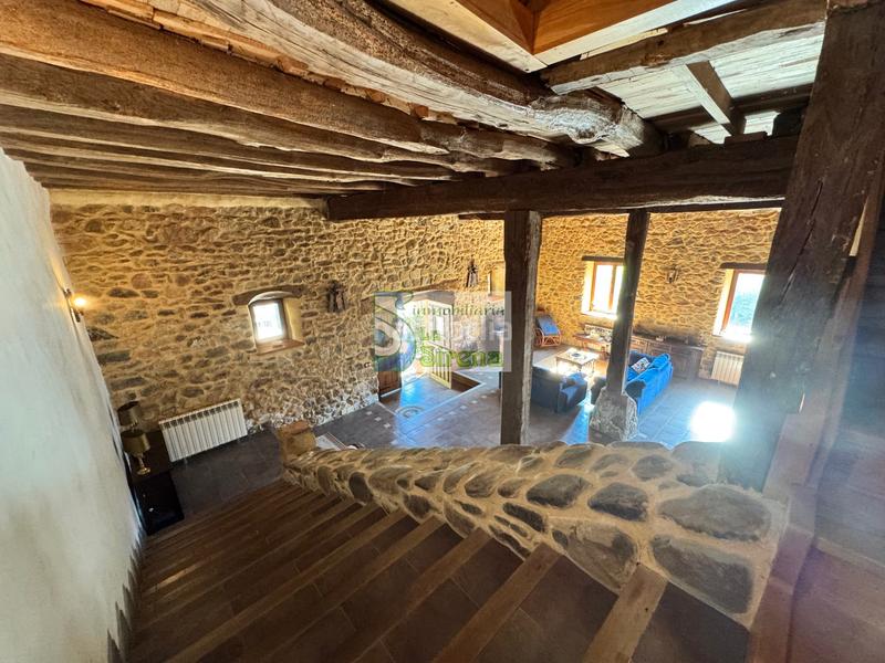 Foto 5de1551e-4b64-4b1f-bedb-ee00093a26c8. Maison dans barrio sámano-monteale 262a dans Samano Castro - Urdiales
