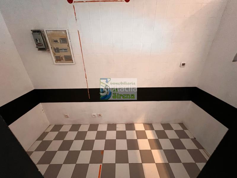 Foto 047a9e14-5db6-47c3-966c-ee444359cdf6. Location local commercial dans calle venancio bosco 6 dans Castro - Urdiales
