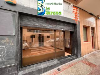 Location Local commercial à Calle venancio bosco 6. Alquiler local centro