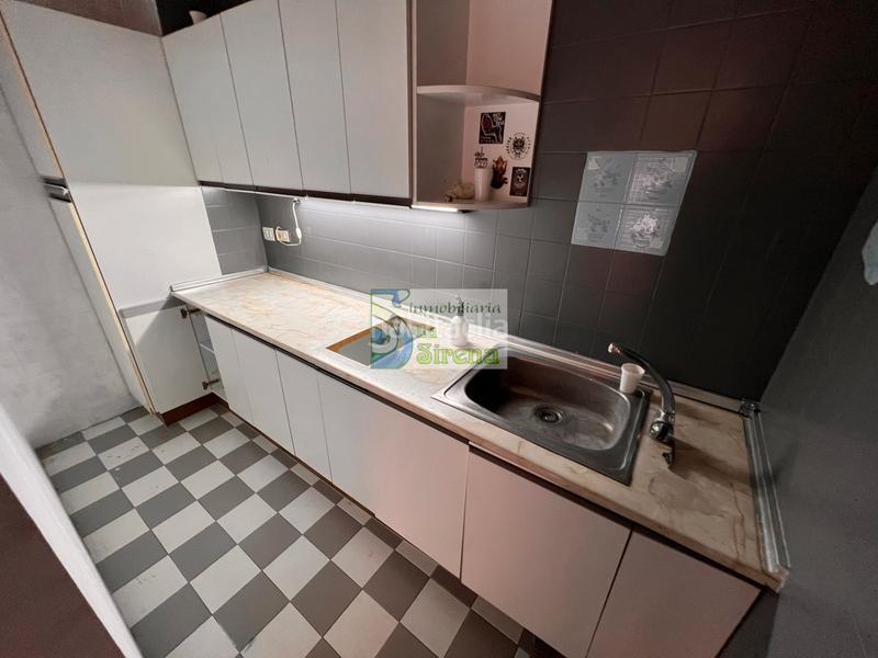 Foto d21242a4-a1b7-424c-b264-2bb1e1cda4be. Location local commercial dans calle venancio bosco 6 dans Castro - Urdiales
