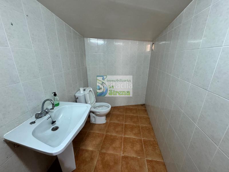 Foto 5b58c876-17b6-4dd7-b9b4-c9525e44918e. Alquiler local comercial en calle de silvestre ochoa 4 alquiler local Centro en Castro - Urdiales