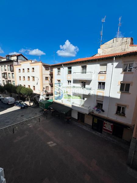 Foto 122c056e-009c-439b-a3f4-e5f73cd9a199. Piso en calle ardigales 15 piso Centro en Centro Castro - Urdiales