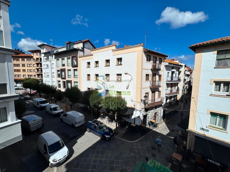 Foto 169a790f-167e-4dd5-906f-894f1355895b. Piso en calle ardigales 15 piso Centro en Centro Castro - Urdiales