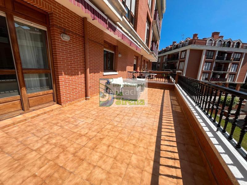 Foto edaa346c-ef42-4cd5-a1e0-67c6a332bb2d. Alquiler piso en calle miguel de cervantes 3 alquiler temporal Brazomar en Castro - Urdiales